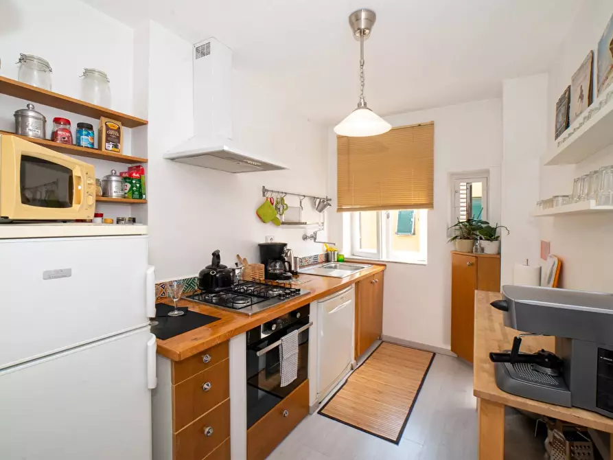 Immagine 20 di Attico in vendita  in Via Degli Zingari 47 a Roma