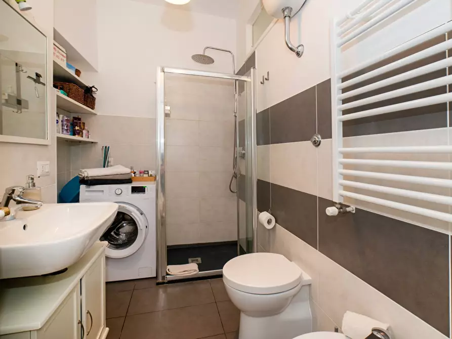 Immagine 22 di Attico in vendita  in Via Degli Zingari 47 a Roma