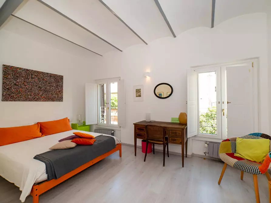 Immagine 24 di Attico in vendita  in Via Degli Zingari 47 a Roma