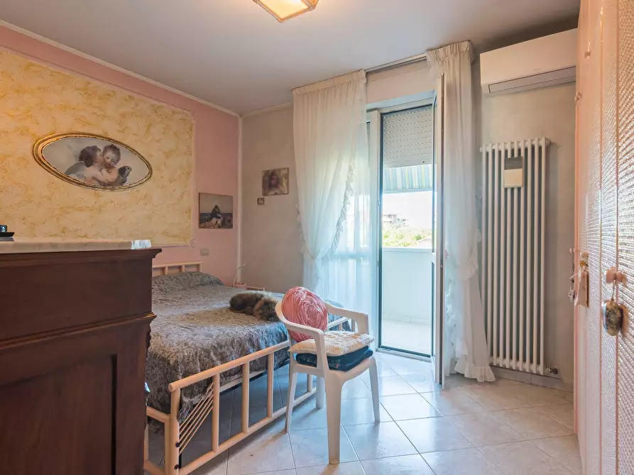 Immagine 10 di Appartamento in vendita  in Via Piazza E. Guevara a Cattolica