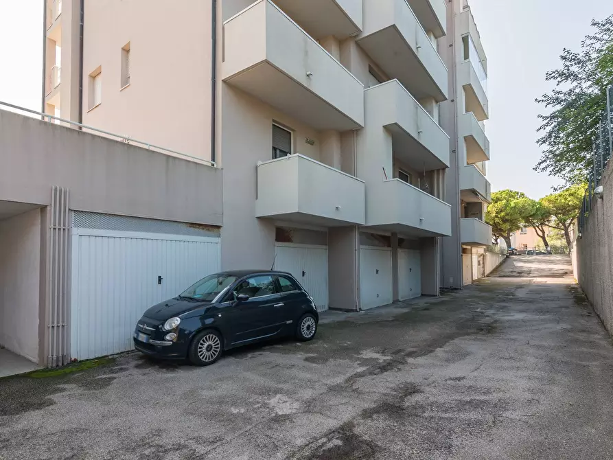 Immagine 24 di Appartamento in vendita  in Via Piazza E. Guevara a Cattolica