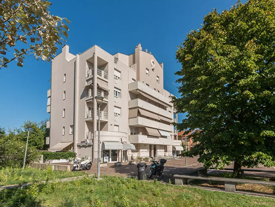 Immagine 27 di Appartamento in vendita  in Via Piazza E. Guevara a Cattolica