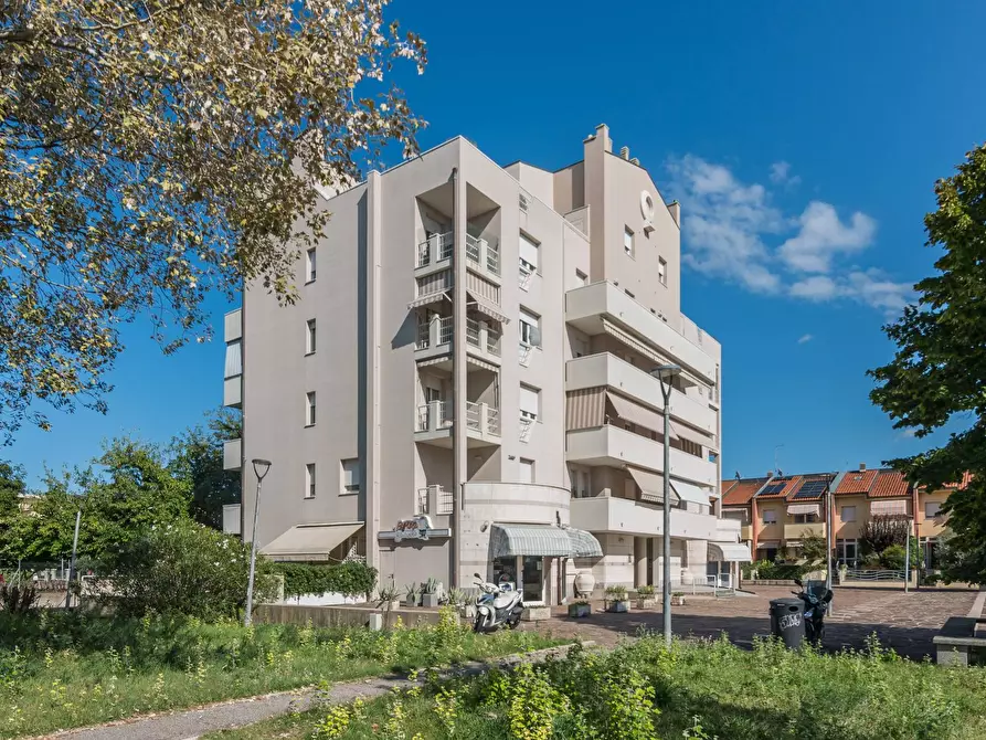 Immagine 31 di Appartamento in vendita  in Via Piazza E. Guevara a Cattolica