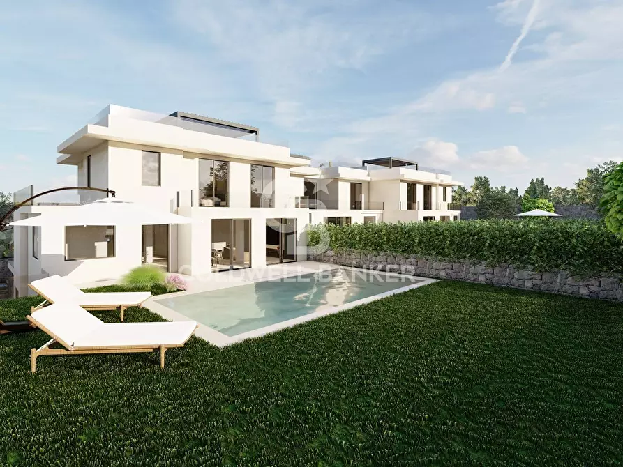 Immagine 2 di Villa in vendita  in Via Luigi Pirandello a San Gregorio Di Catania