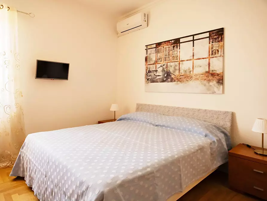 Immagine 7 di Appartamento in vendita  in Sampietrini 125 a Roma