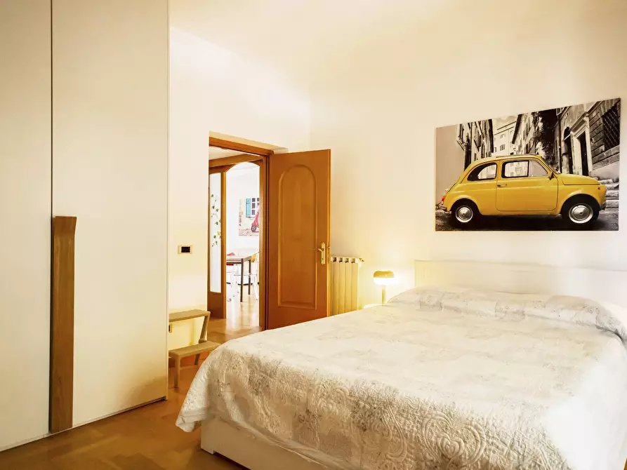 Immagine 14 di Appartamento in vendita  in Sampietrini 125 a Roma