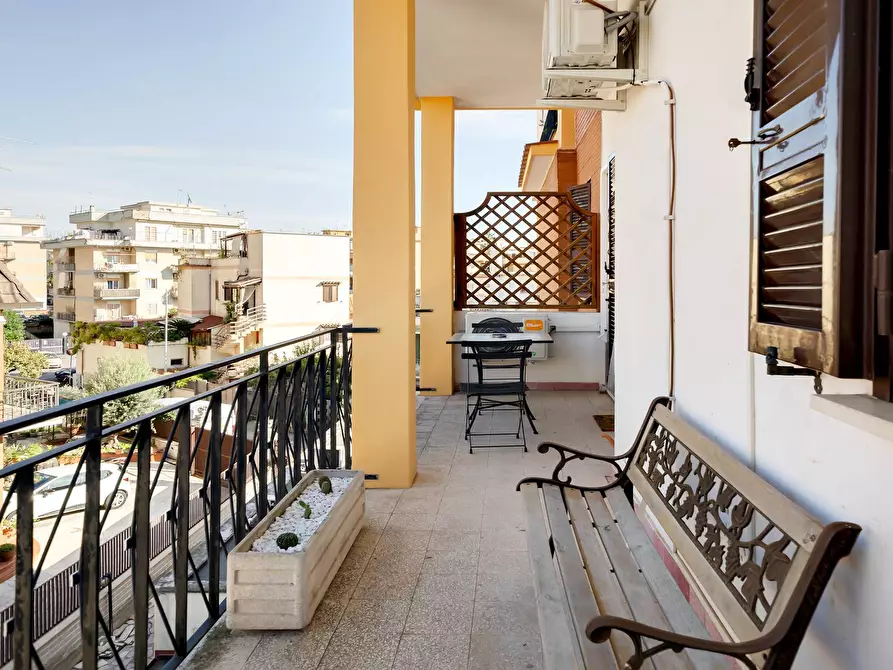 Immagine 45 di Appartamento in vendita  in Sampietrini 125 a Roma