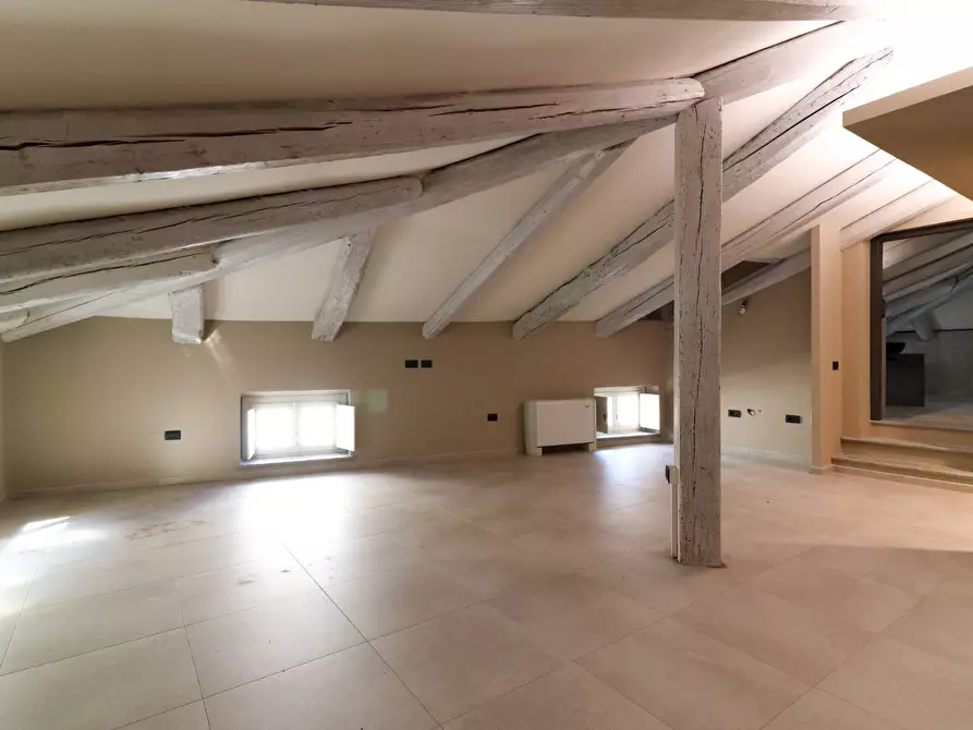 Immagine 70 di Palazzo in vendita  in Via S. Marzano a Costigliole D'asti