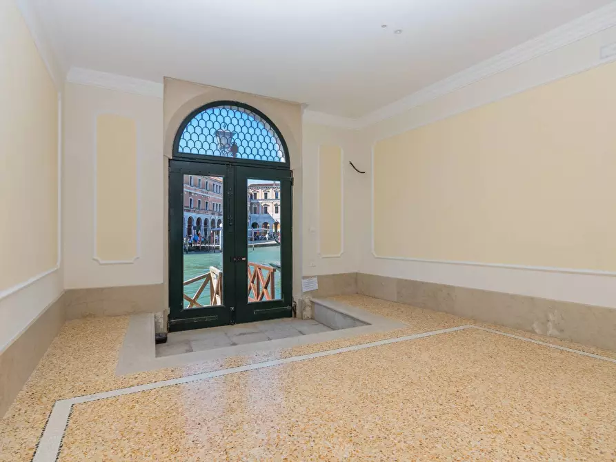 Immagine 26 di Appartamento in vendita  in Salizada Cannaregio - San Giovanni Grisostomo 5783 a Venezia