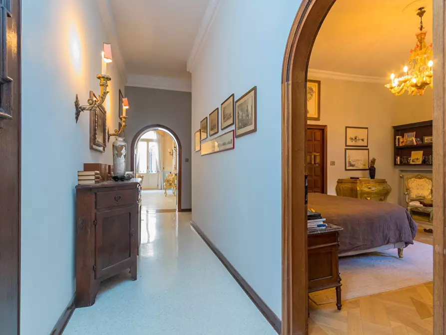 Immagine 9 di Appartamento in vendita  in Salizada Cannaregio - San Giovanni Grisostomo 5783 a Venezia