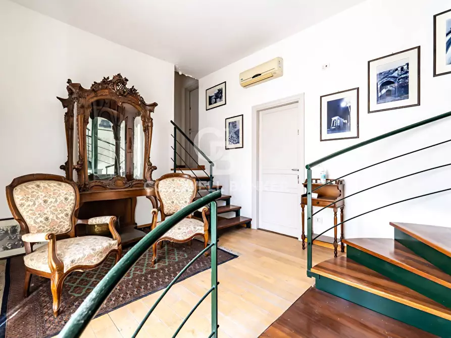 Immagine 14 di Palazzo in vendita  in Corso XX Settembre 80-82-84-86 a Militello In Val Di Catania