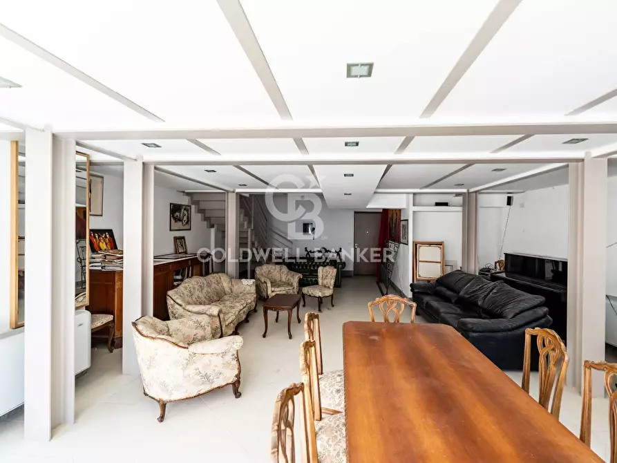 Immagine 50 di Palazzo in vendita  in Corso XX Settembre 80-82-84-86 a Militello In Val Di Catania