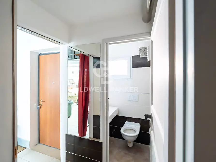 Immagine 56 di Palazzo in vendita  in Corso XX Settembre 80-82-84-86 a Militello In Val Di Catania