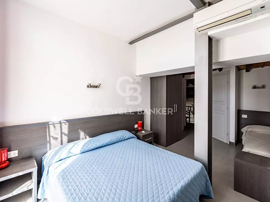 Immagine 60 di Palazzo in vendita  in Corso XX Settembre 80-82-84-86 a Militello In Val Di Catania