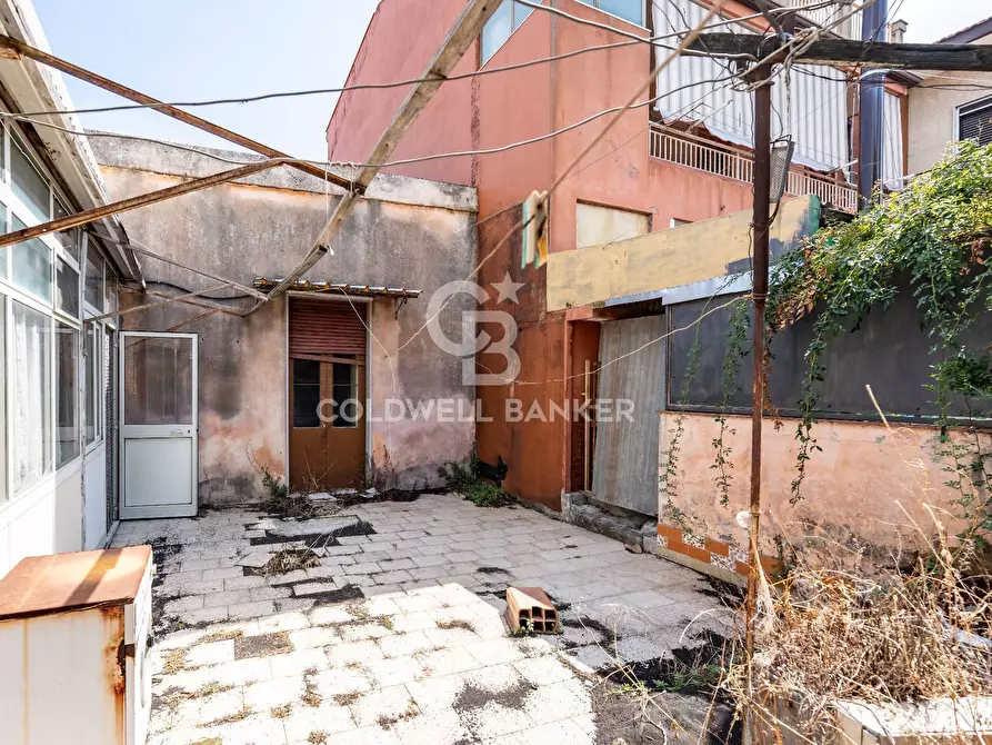 Immagine 3 di Casa indipendente in vendita  in Via Provinciale per Riposto 35 T a Acireale