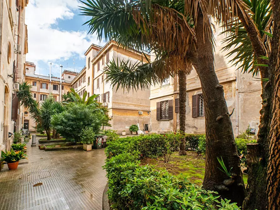 Immagine 7 di Appartamento in vendita  in Via Galileo Ferraris 9 a Roma