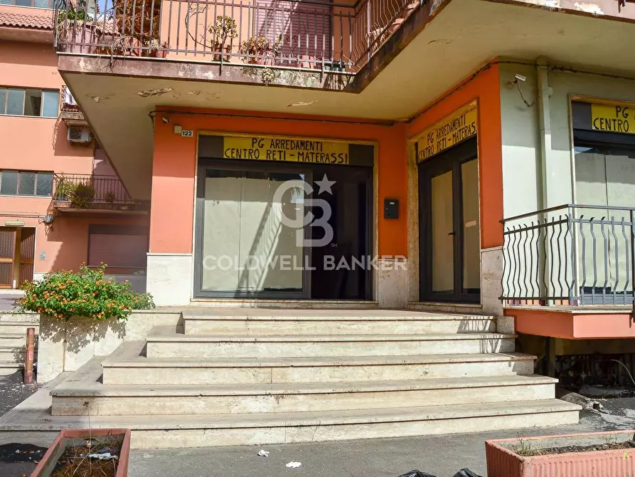 Immagine 5 di Locale commerciale in vendita  in Via Diana 122 a Fiumefreddo Di Sicilia