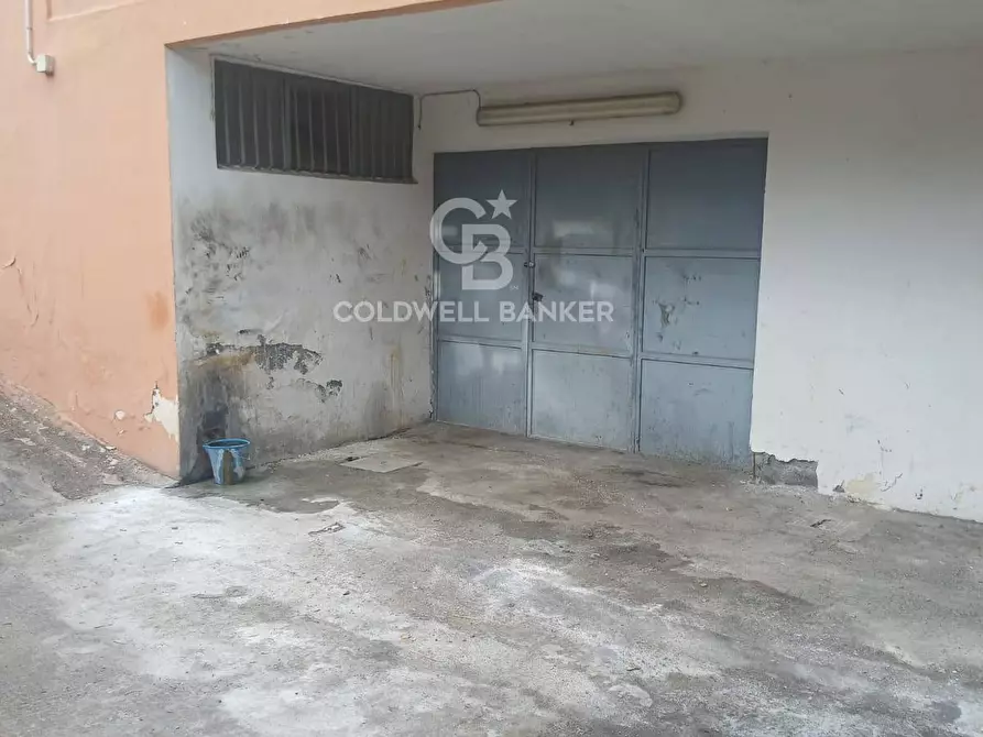 Immagine 7 di Magazzino in vendita  in Via Diana 122 a Fiumefreddo Di Sicilia