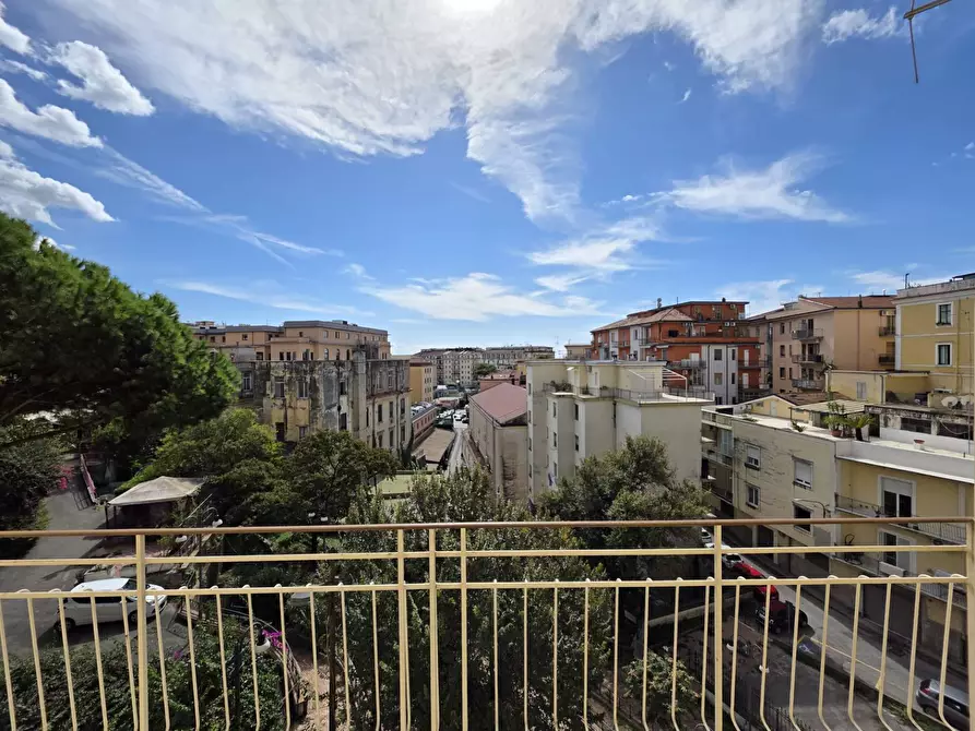 Immagine 12 di Appartamento in affitto  in Via Pio Xi 7 a Salerno