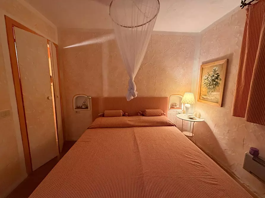 Immagine 8 di Appartamento in vendita  in Cala Romantica a Arzachena