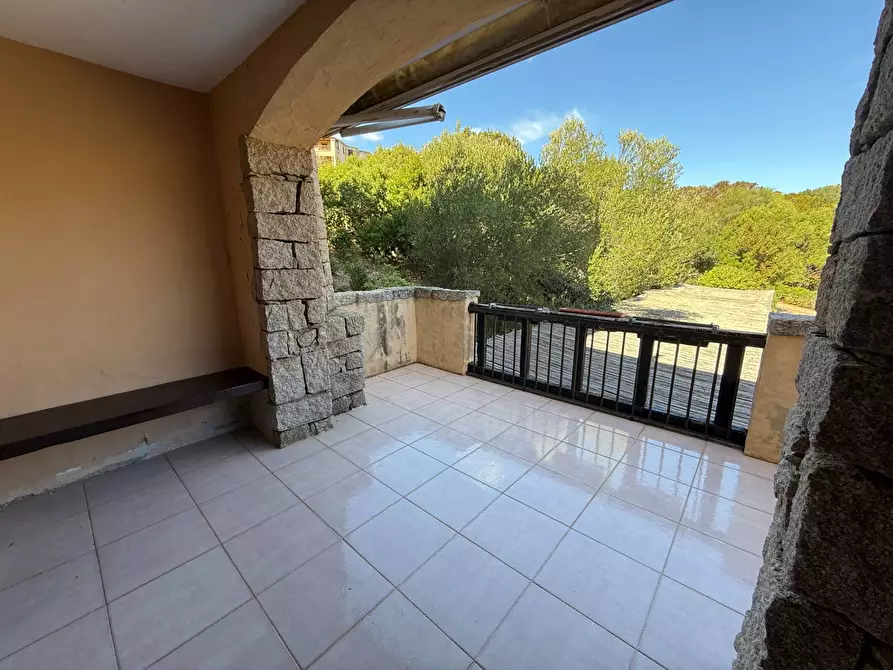 Immagine 12 di Appartamento in vendita  in Cala Romantica a Arzachena