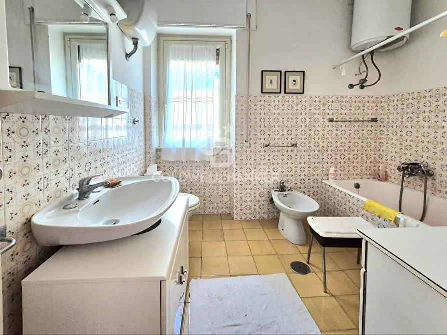 Immagine 25 di Villa in vendita  in Via Rapinio 17 a Tarquinia