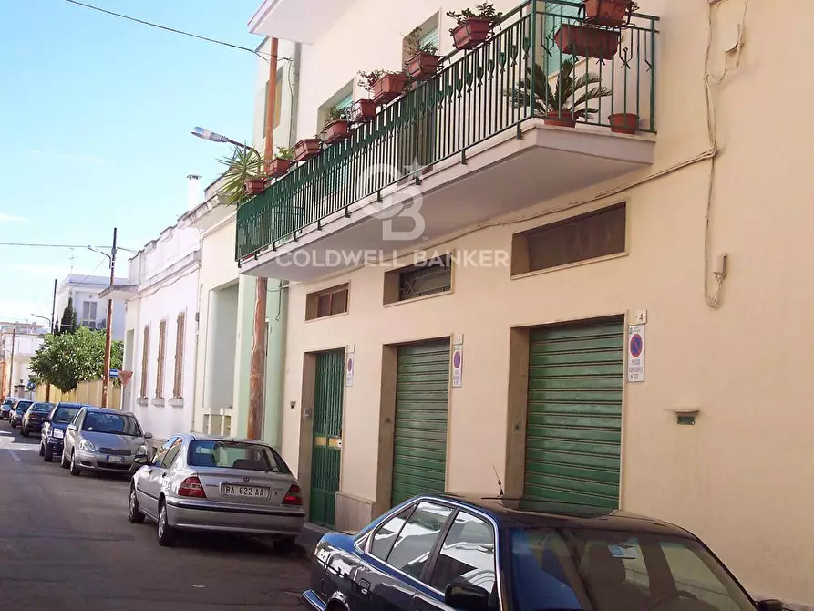 Immagine 1 di Appartamento in vendita  in Via Adige 8 a Parabita