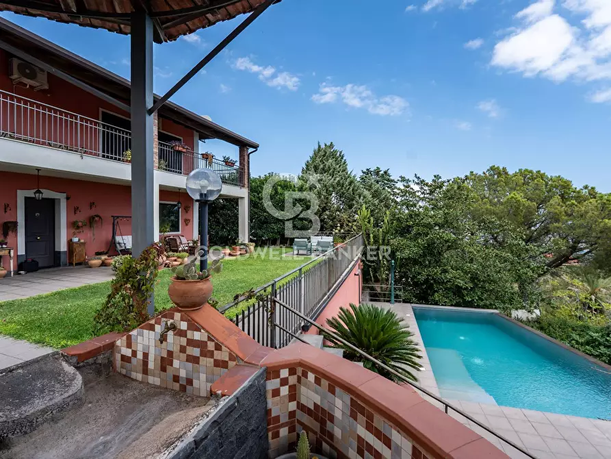 Immagine 1 di Villa in vendita  in Via Scorciavacca Montarsi 31 a Mascali