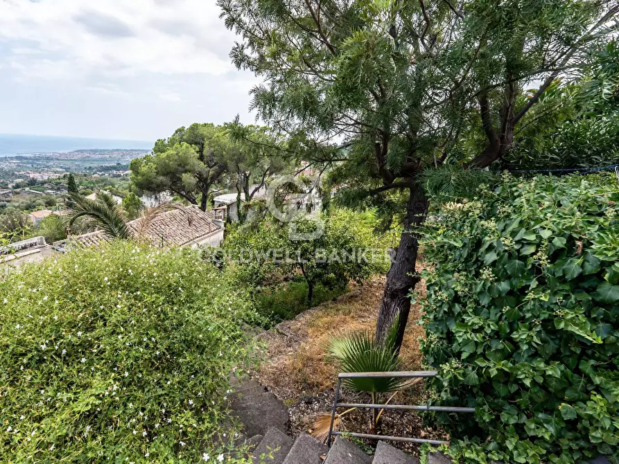 Immagine 18 di Villa in vendita  in Via Scorciavacca Montarsi 31 a Mascali