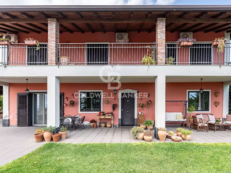 Immagine 19 di Villa in vendita  in Via Scorciavacca Montarsi 31 a Mascali