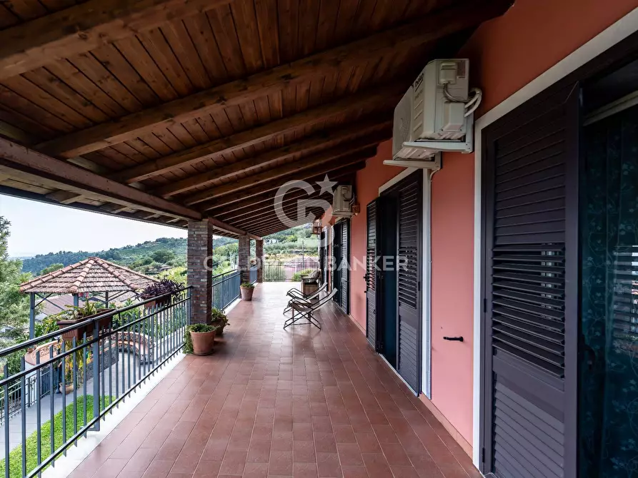 Immagine 46 di Villa in vendita  in Via Scorciavacca Montarsi 31 a Mascali