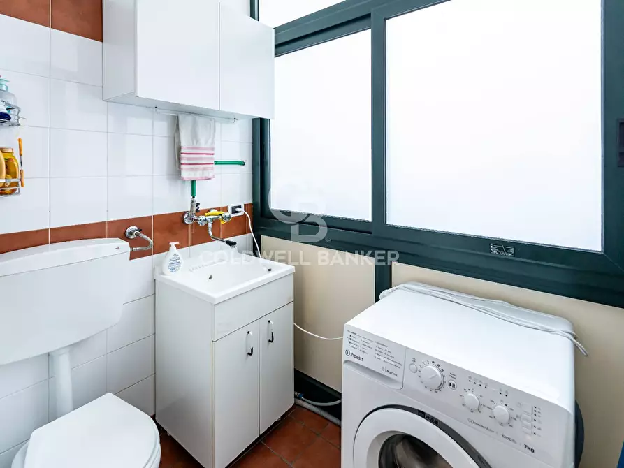 Immagine 12 di Casa indipendente in vendita  in Via Trento 6 a Aci Castello