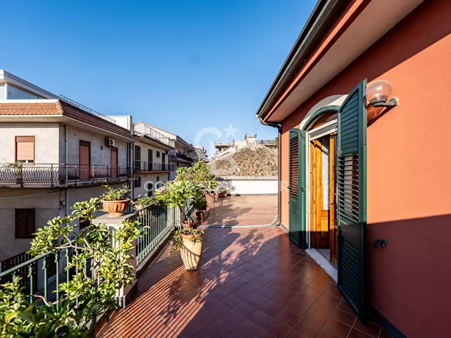 Immagine 27 di Casa indipendente in vendita  in Via Trento 6 a Aci Castello