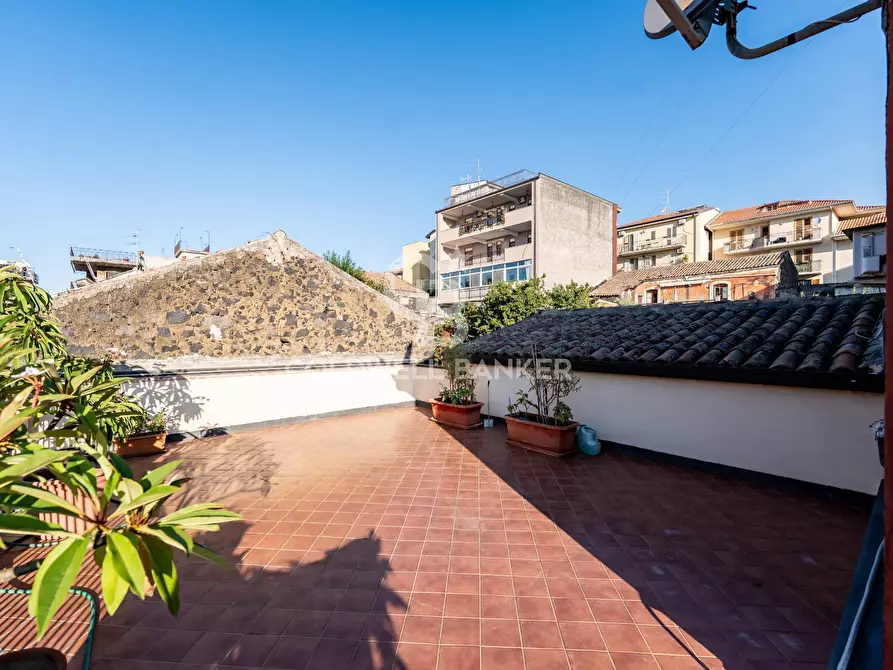 Immagine 28 di Casa indipendente in vendita  in Via Trento 6 a Aci Castello