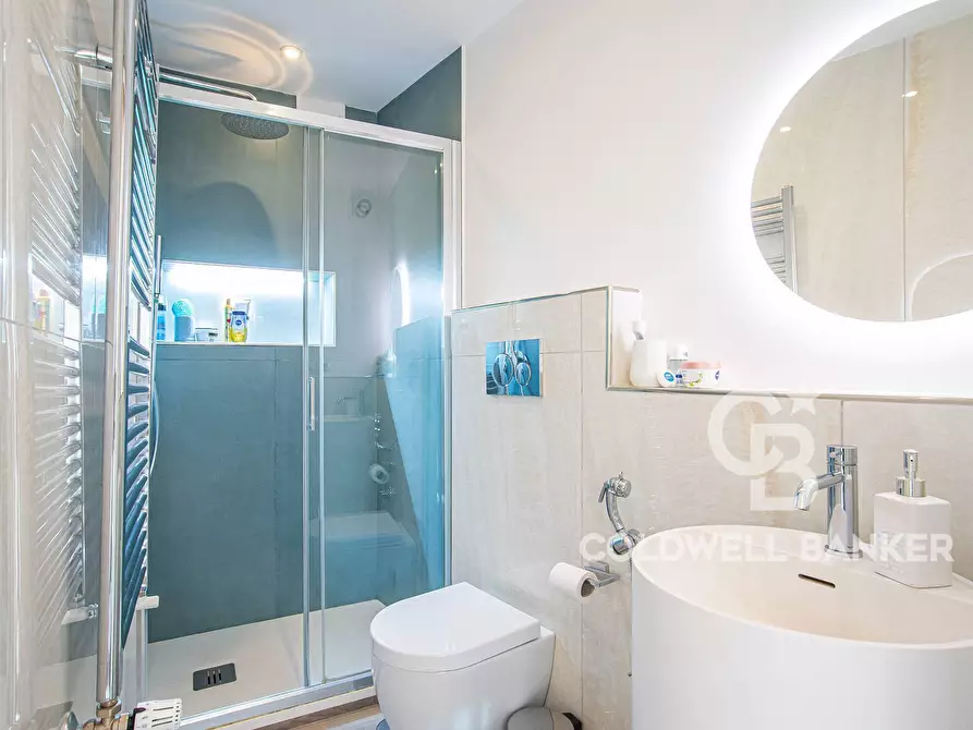 Immagine 13 di Ufficio in vendita  in Via Dandolo a Roma