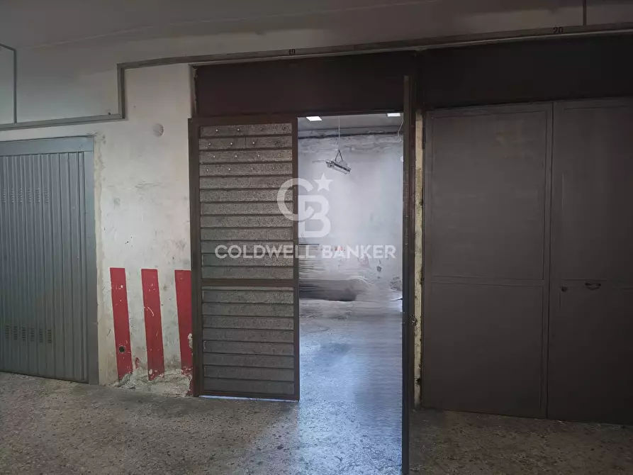 Immagine 1 di Box auto in vendita  in Corso Sicilia 58 a Acireale