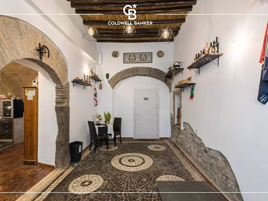 Immagine 10 di Attività commerciale in vendita  in Via Michelangelo Caetani 8 a Frascati