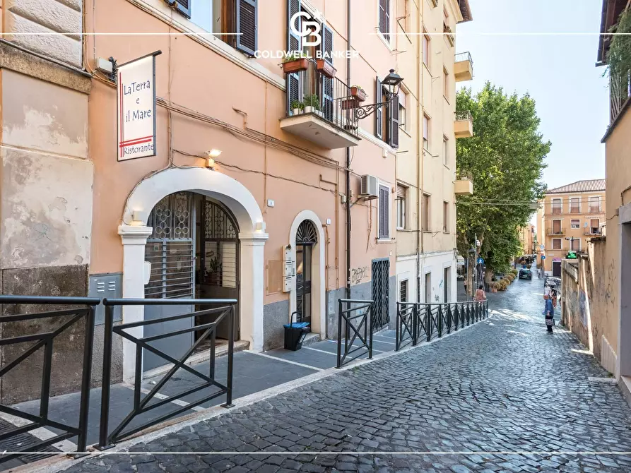 Immagine 19 di Attività commerciale in vendita  in Via Michelangelo Caetani 8 a Frascati