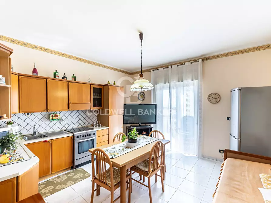 Immagine 2 di Appartamento in vendita  in via Marchese di Casalotto 24 a Aci Catena