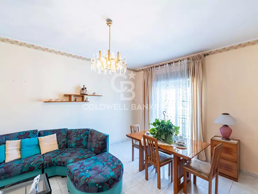 Immagine 11 di Appartamento in vendita  in via Marchese di Casalotto 24 a Aci Catena