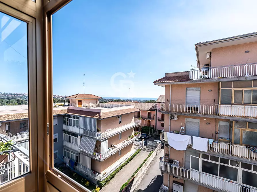 Immagine 25 di Appartamento in vendita  in via Marchese di Casalotto 24 a Aci Catena