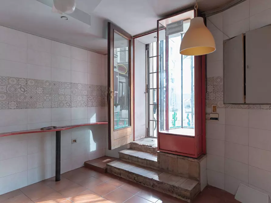 Immagine 1 di Locale commerciale in affitto  in Via San Vito 8 a Foligno