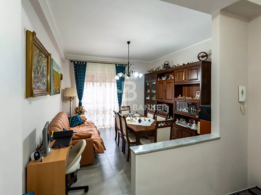 Immagine 3 di Appartamento in vendita  in Via Santa Maria La Stella 47 a Aci Sant'antonio