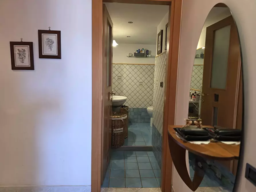 Immagine 14 di Appartamento in vendita  in Via Salvatore Calenda 120 a Salerno