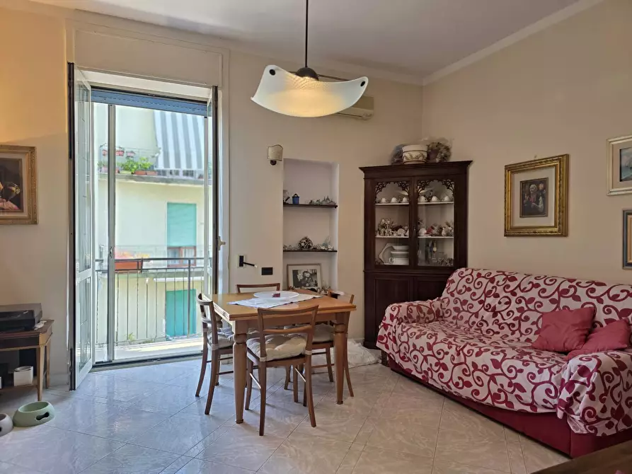 Immagine 4 di Appartamento in vendita  in Via Salvatore Calenda 120 a Salerno