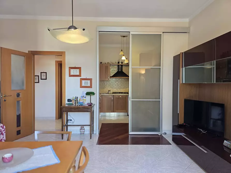 Immagine 1 di Appartamento in vendita  in Via Salvatore Calenda 120 a Salerno