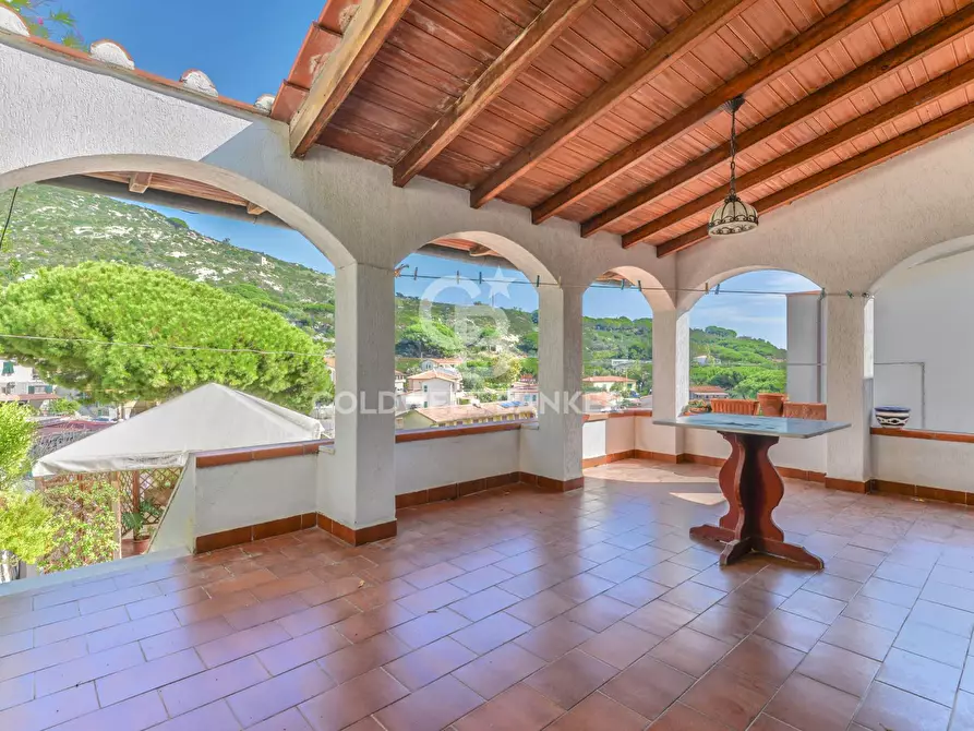 Immagine 27 di Villa in vendita  in Via della Costa a Campo Nell'elba