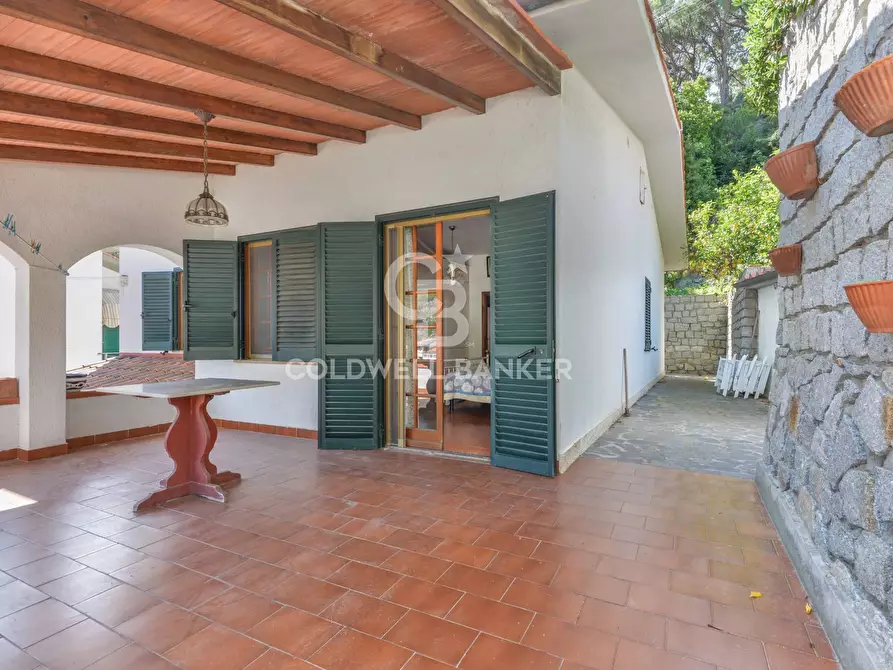 Immagine 28 di Villa in vendita  in Via della Costa a Campo Nell'elba