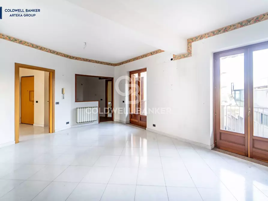 Immagine 10 di Appartamento in vendita  in Via Salvatore Vigo 97 a Acireale