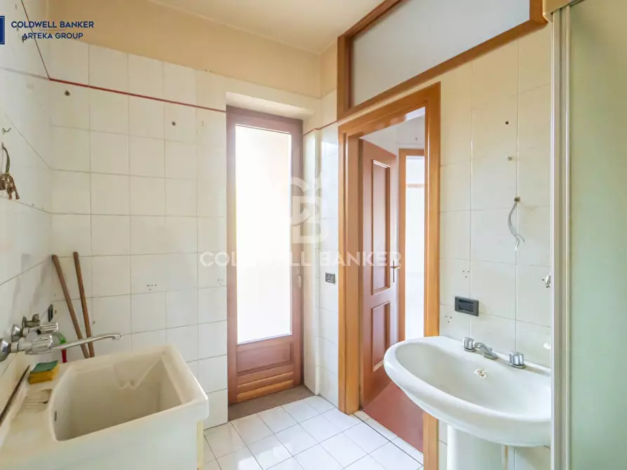 Immagine 14 di Appartamento in vendita  in Via Salvatore Vigo 97 a Acireale